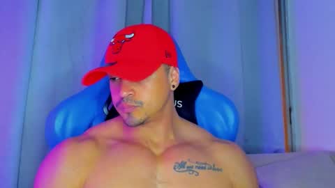 Iron online show from 11.23.25