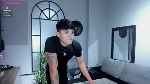 Iron Tous online show from 03.02.26