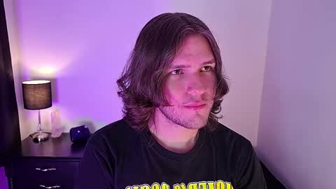 Snapshot of is_jesus chatting on 05.26.26 Jess online show from 05.26.26
