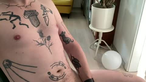 Snapshot of is_so chatting on 06.17.26 is_so online show from 06.17.26