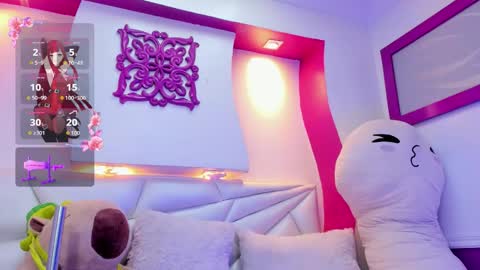 Isa  online show from 10.15.25