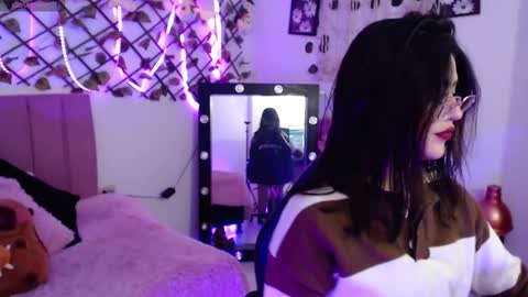 isabela online show from 10.10.25