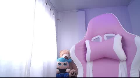 Snapshot of isa_emeralds chatting on 02.25.25 Isabella  online show from 02.25.25