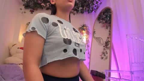 Isabella        online show from 02.04.26