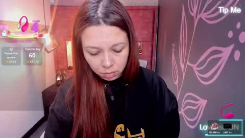 Snapshot of isa_thompson__ chatting on 09.14.25 I S A online show from 09.14.25