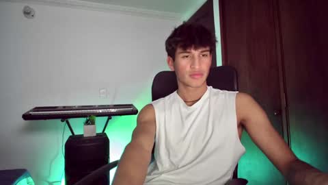 isaac online show from 01.05.25