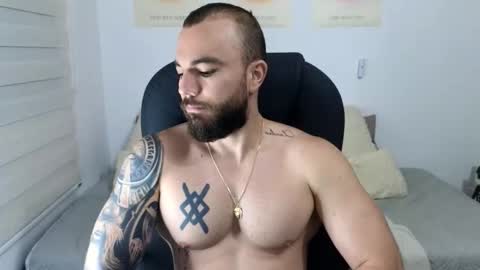 Isaac carter online show from 10.03.25