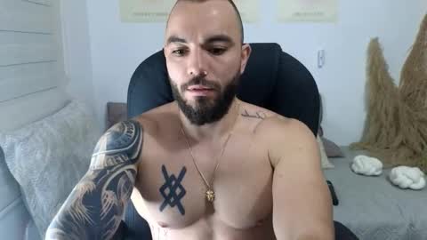 Isaac carter online show from 11.19.25