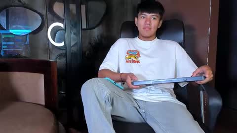 isaac_grimm online show from 01.15.26