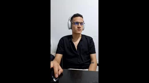 Isaac online show from 03.07.26
