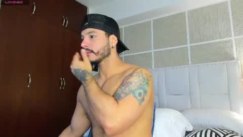 Isaac Surez online show from 08.07.26