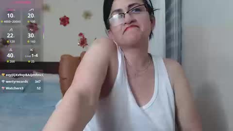 Snapshot of isabeel_sofia01 chatting on 09.27.25 Isabeel Sofia online show from 09.27.25