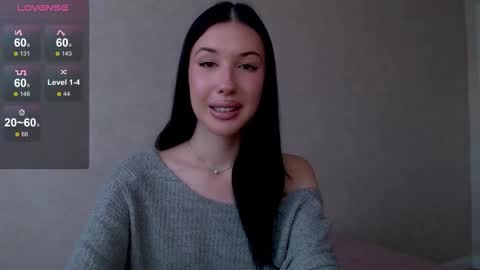 Bella online show from 10.13.25