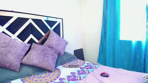 Snapshot of isabel_lopez_ chatting on 02.12.25 isabel online show from 02.12.25