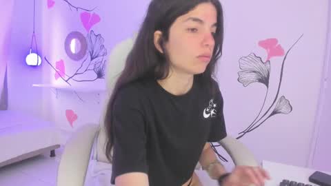 isabela_fiorelli online show from 02.28.25