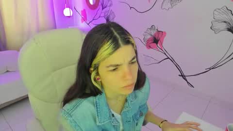isabela_fiorelli online show from 11.23.25