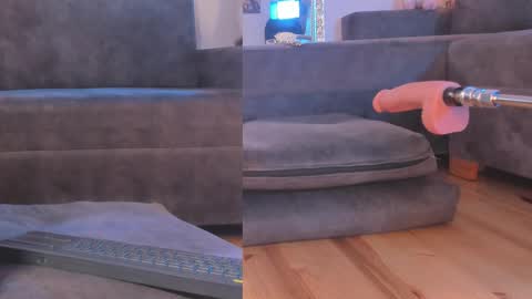 Snapshot of isabela_franco_ chatting on 02.24.25 Isabela online show from 02.24.25