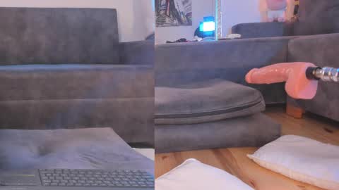 Snapshot of isabela_franco_ chatting on 02.25.25 Isabela online show from 02.25.25