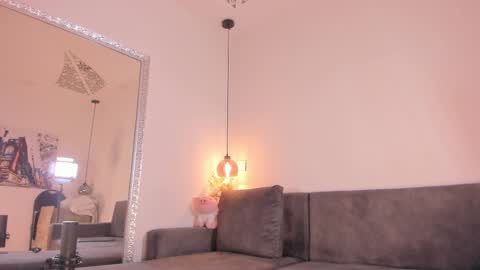 Snapshot of isabela_franco_ chatting on 09.09.25 Isabela online show from 09.09.25