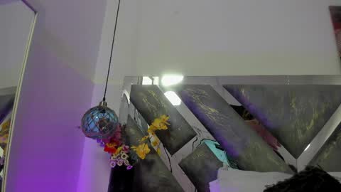 Mommy Isa online show from 04.06.26