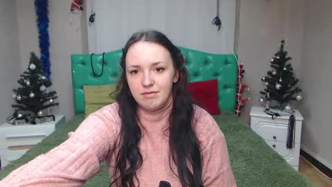 IsabelBlackberry online show from 12.29.24