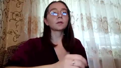 Isabel online show from 07.11.26