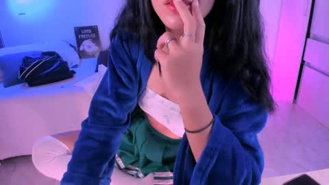 Isabella online show from 03.10.25