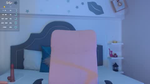 Isa  online show from 01.24.25