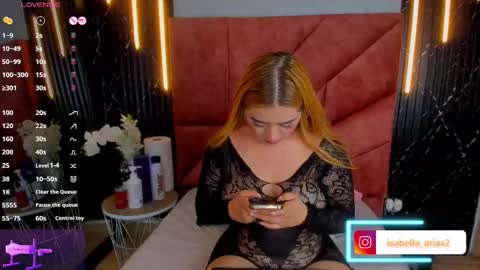 Snapshot of isabella_arias1 chatting on 03.04.25 Isabella Arias online show from 03.04.25