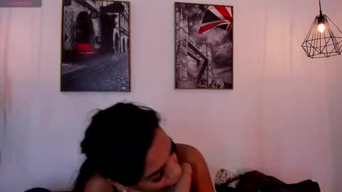  Isabel Lopez online show from 03.05.25