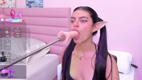 Snapshot of isabella_santos1 chatting on 02.27.25 Isabella  online show from 02.27.25