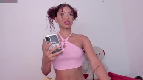 isabella online show from 01.06.25