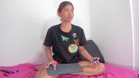 isabella online show from 02.09.25