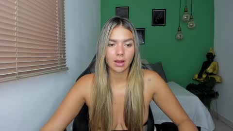 Isabella online show from 02.04.25