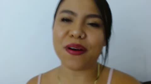 Isabella velvet online show from 06.02.26