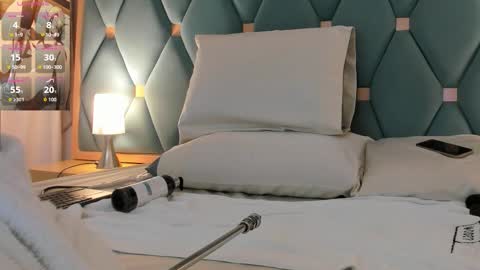 Bella online show from 10.21.25