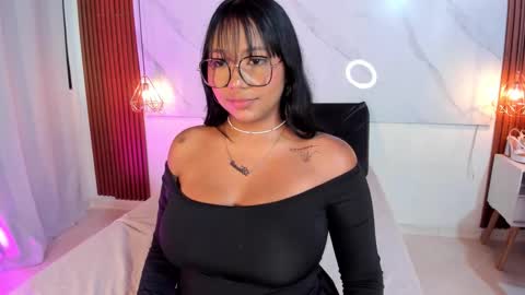 isabella zc online show from 12.20.25