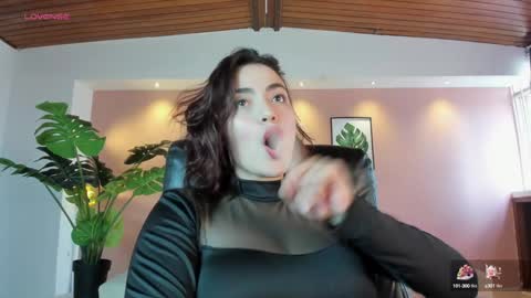 Isabella  Everyday From 0530 to 1430 Col Time online show from 01.06.25