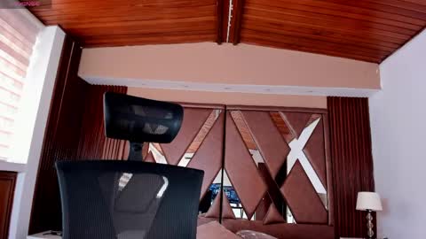 Isabella  Everyday From 0530 to 1430 Col Time online show from 04.15.26