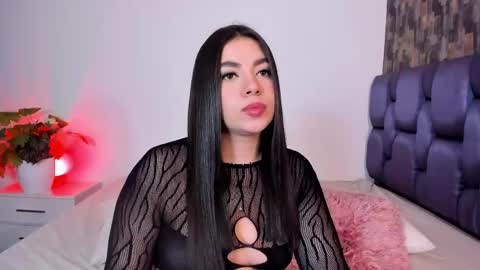 ISABELLA online show from 04.24.26