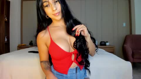 ISABEL online show from 01.26.25