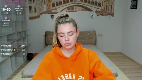 Snapshot of isabellabler chatting on 12.21.24 isabellabler online show from 12.21.24