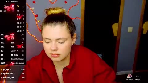 Snapshot of isabellabler chatting on 02.15.25 isabellabler online show from 02.15.25