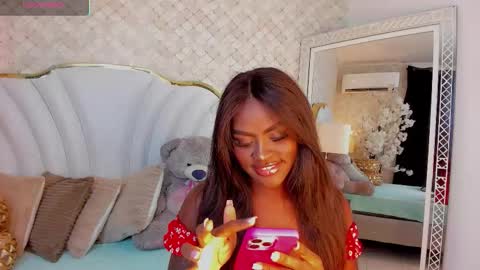    v online show from 10.10.25