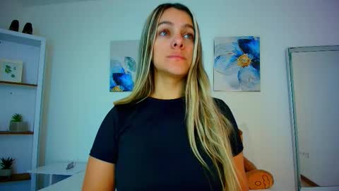 Isabella  online show from 03.19.26