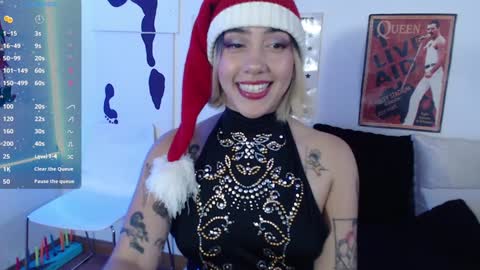 Snapshot of isabellakoff chatting on 12.07.24 Tati - online show from 12.07.24