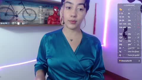 Snapshot of isabellakoff chatting on 01.29.25 Tati - online show from 01.29.25