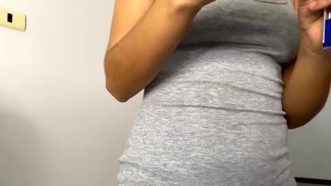 Isabella.. back again  online show from 01.05.25