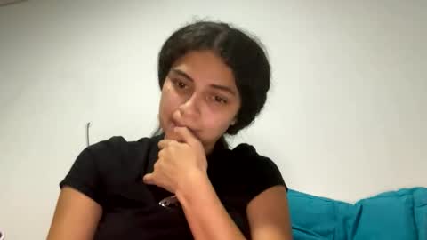 Isabella.. back again  online show from 01.23.25