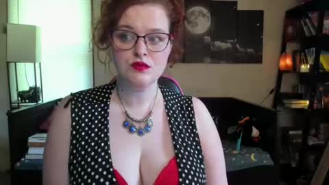Snapshot of isabellamariedarcy chatting on 04.30.26 isabellamariedarcy online show from 04.30.26